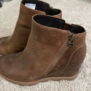 Distressed brown outer zip wedge bootie- like new- only worn once